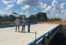 Agenda Legislativa: Vereadores Gercimara Barbosa e Jandir Emiliano acompanham obra de ponte na Linha 5